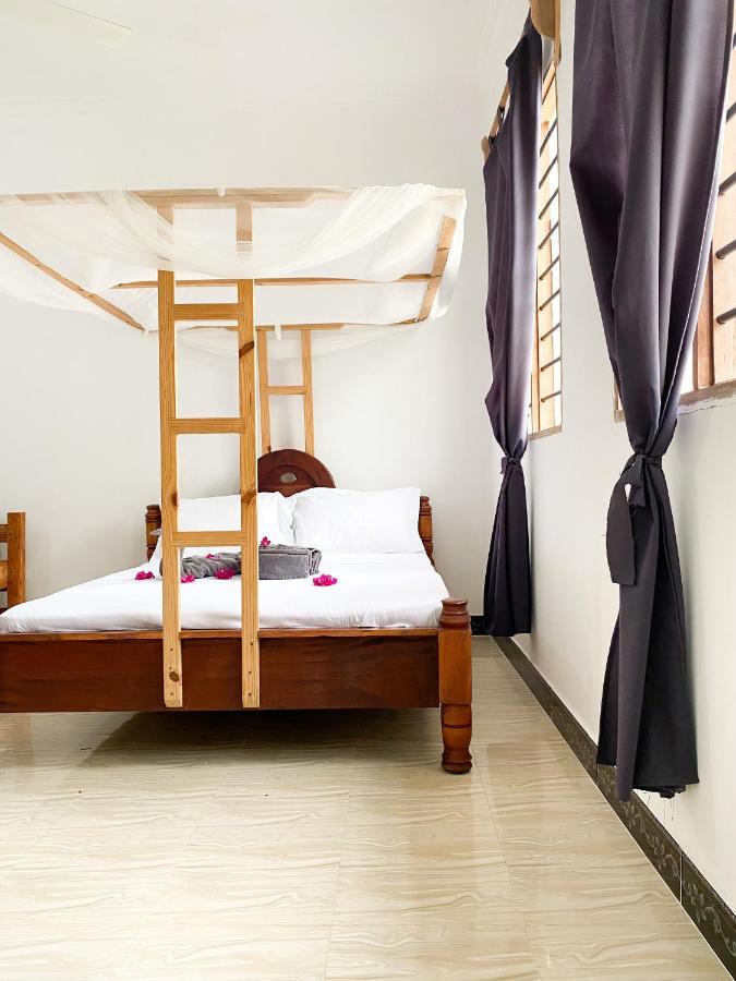 Lighthouse Guesthouse Nungwi Kültér fotó