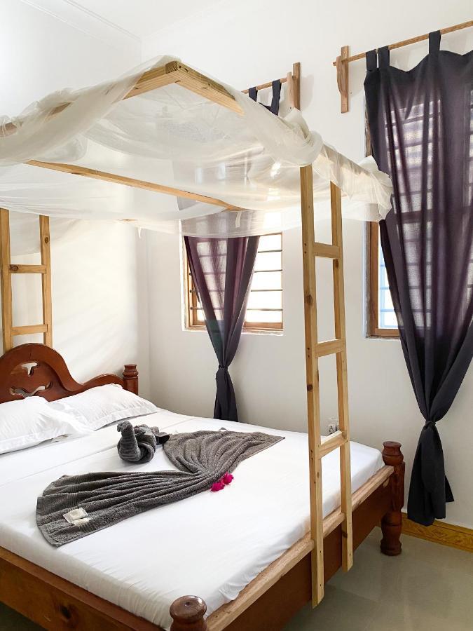 Lighthouse Guesthouse Nungwi Kültér fotó